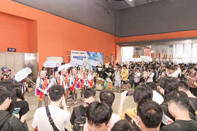 线》的线下活动就跟回家了一样凯发k8入口每次参加《碧蓝航(图19)