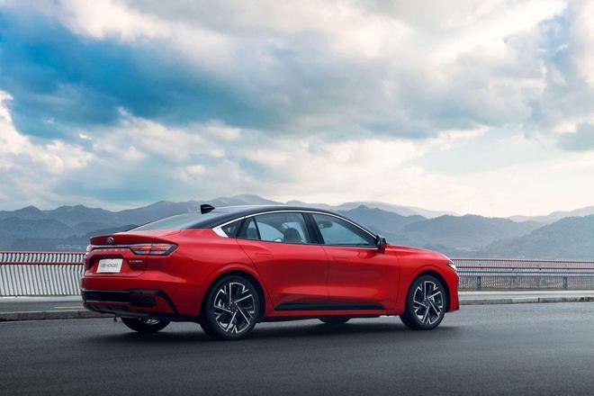 25广州车展 智趣烈马、新蒙迪欧双星闪耀K8凯发登录入口福特全明星阵容登陆20(图2)